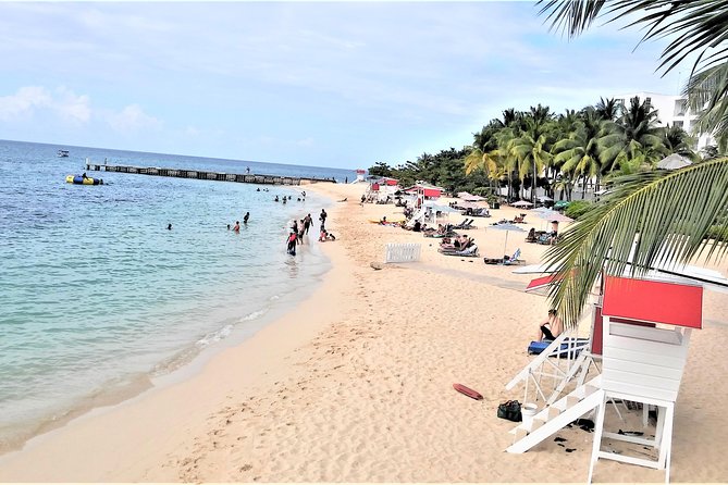 Doctor's Cave Beach, Margaritaville & Shopping from Montego Bay Hotels - The Guide and Local Context