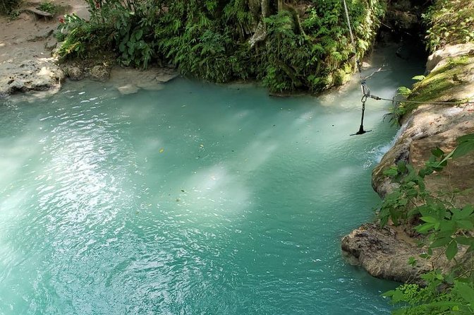 Dunn's River and Blue Hole Tour from Ocho Rios - Physical effort and who should choose it