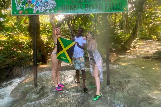 Dunn's River Falls and Blue Hole Tour Ocho Rios from Montego Bay - What this Montego Bay tour actually offers