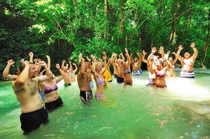 Dunn's River Falls and Horse Back Riding Excursion - Weather, clothing, and what to clarify