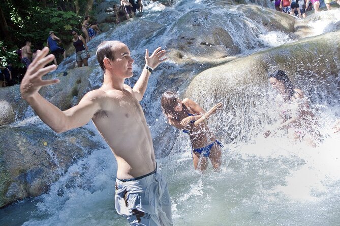 Dunn's River Falls and Ocho Rios Shopping Tour from Runaway Bay - Guides, group size, and the overall pace