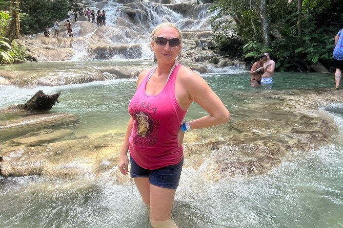 Dunn's River Falls Climb and Beach Include Entry Fee (ᵔᵕᵔ) - Who should book this private waterfall trip?