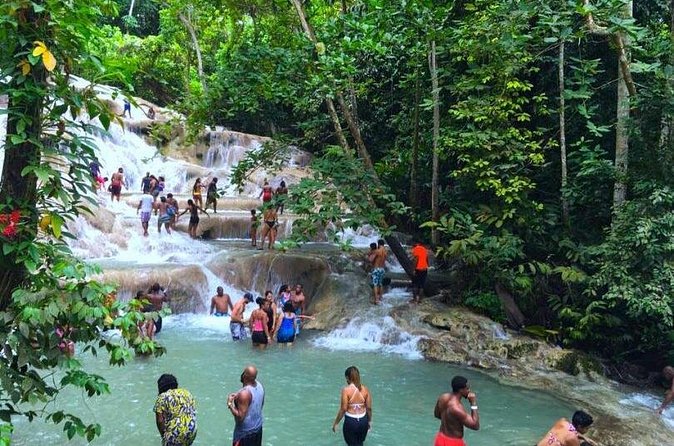 Dunns River Falls - The ride from Negril to Ocho Rios