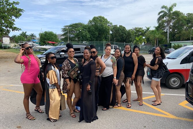 EXCLUSIVE AIRPORT / CRUISE PORT TRANSFER 1-4 Pax - What makes the Montego Bay route interesting