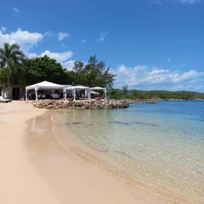Falmouth: Bamboo Beach Club & Dunn's River Falls - Getting from Port Falmouth to Dunn’s River Falls