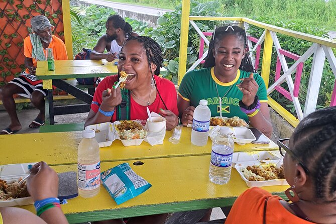 Feel the Giant Vibe Experience the ultimate getaway Lethe Jamaica - Horseback riding with beginner and advanced options