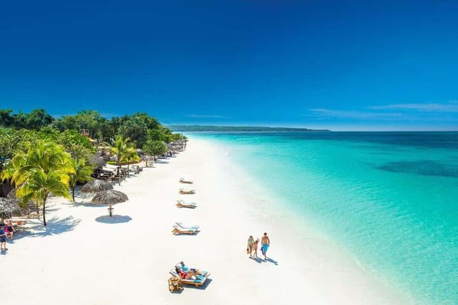 From Montego Bay: Negril Beach and Rick's Café Day Trip - Seven Mile Beach: What Your Free Time Is Worth