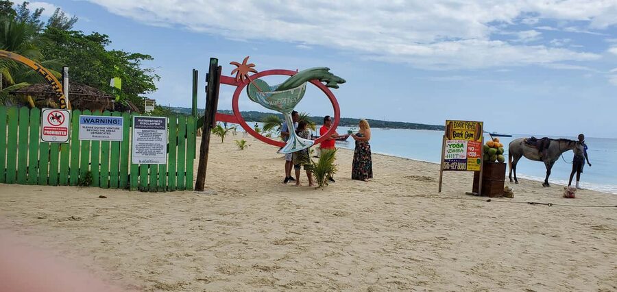From Montego Bay: Negril Beach & Rick's Cafe Sunset Day Trip - Final verdict: book it for the west coast in one day