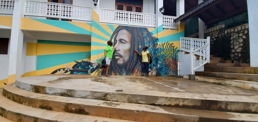 From Montego Bay: The Bob Marley Guided Tour of Nine Mile - Arriving in the rural district of Nine Mile