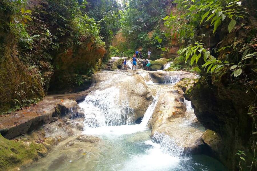 From Ocho Rios: Blue Hole Tour with Jamaican KFC Meal - Leaving Ocho Rios for the Cascade Rainforest
