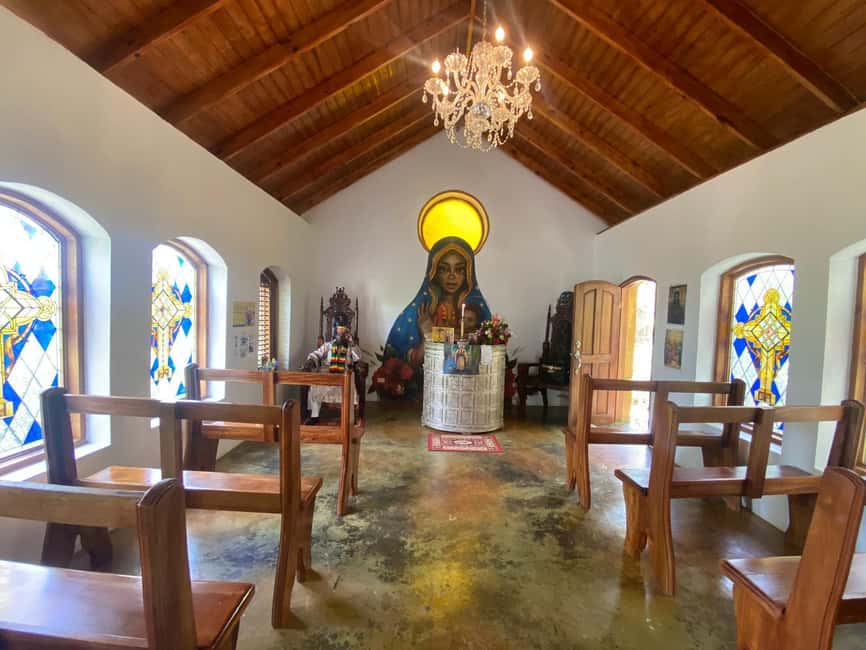 From Ocho Rios: Bob Marley Mausoleum Entry Tickets and Tour - The mausoleum visit and what to wear
