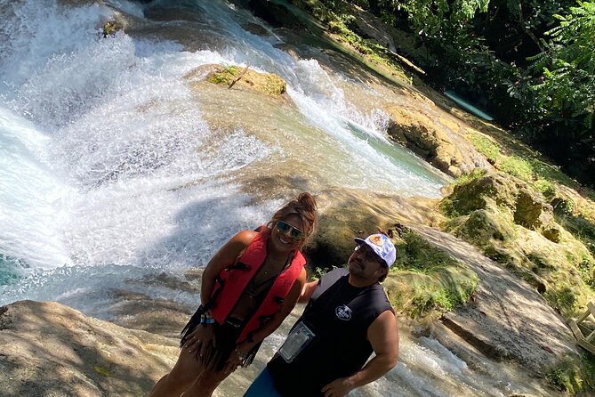Full Day Rafting, Horse Back Riding and Blue Hole in Jamaica - What the Transport Adds to the Day