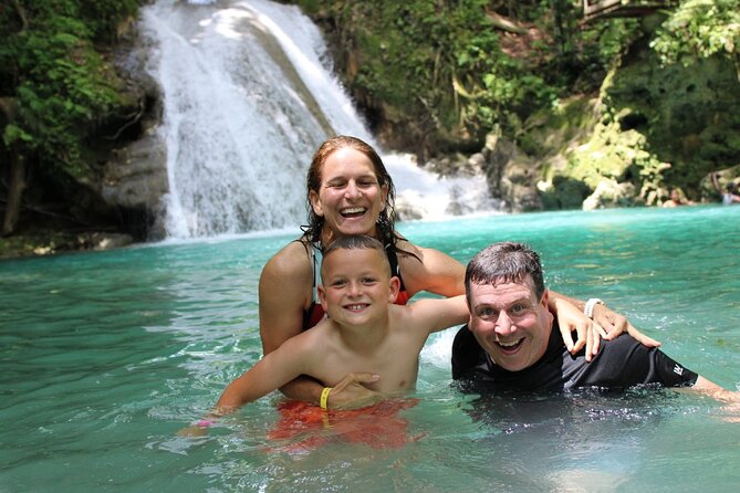 Full-Day Tour of Blue Hole and Dunn's River Falls, Including Fees - The Road from Montego Bay to Ocho Rios
