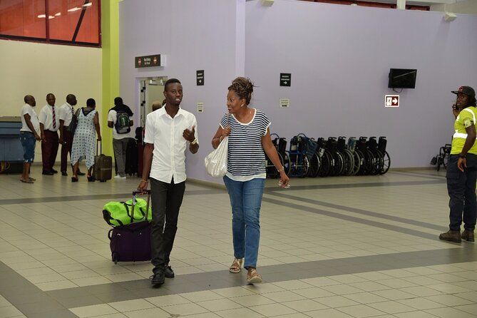 Grand Bahia Principe Private Transfer Between Montego Bay Airport (MBJ) - The ride itself, from air-conditioning to local talk