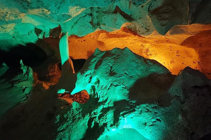 Green Grotto Caves Excursion from Ocho Rios - A Jamaican jerk lunch and time to shop