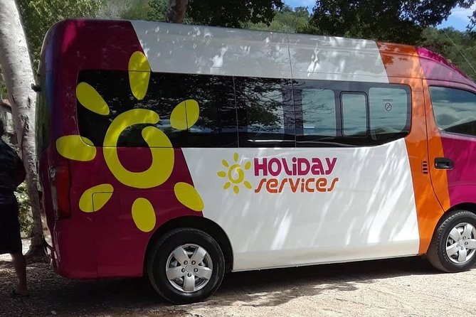 Group Private Kingston Airport Transfers (4 - 9 Persons) - Meeting your driver at Norman Manley Airport