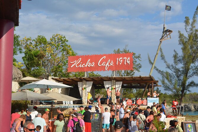 Half-Day Private Guided Ricks Café & Negril Seven Mile Beach Tour - Flexible guides and personal service