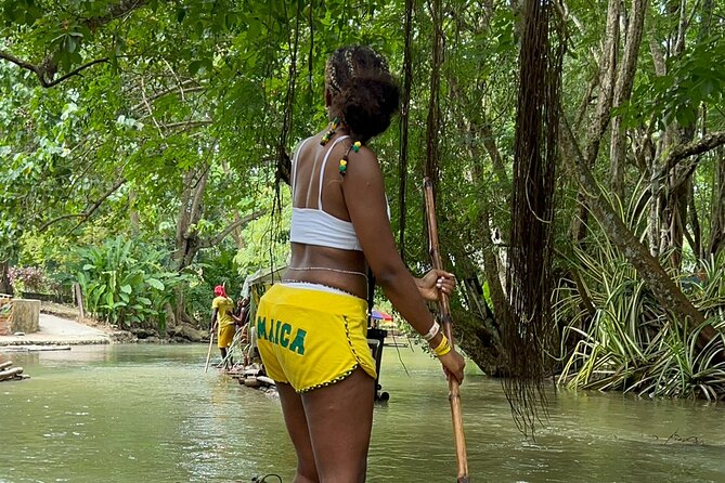 Half-Day Tour Rafting on the Great River with Limestone Foot Massage - Why the private format matters