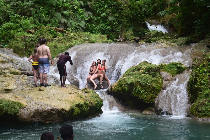 Horse Back Riding and Blue Hole From Montego Bay - The guide makes a practical difference