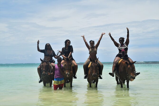 Horse Back Riding and Blue Hole From Montego Bay - From Montego Bay through Rio Bueno