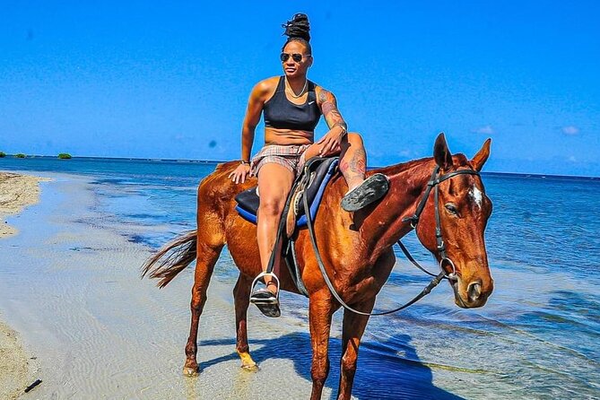Horseback Ride & Swim Jamaica/Montego Bay - Safety instructions before you mount