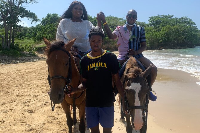 Horseback riding + Bamboo river rafting tour from Ocho Rios - What the guides add to the experience
