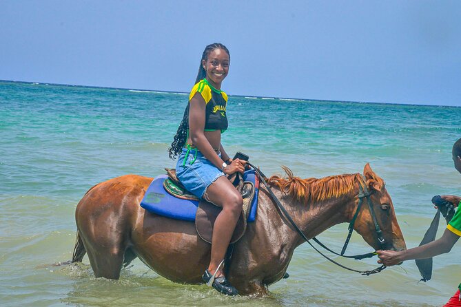 Horseback riding & bluehole secret falls from Montego Bay - What the service seems to be like