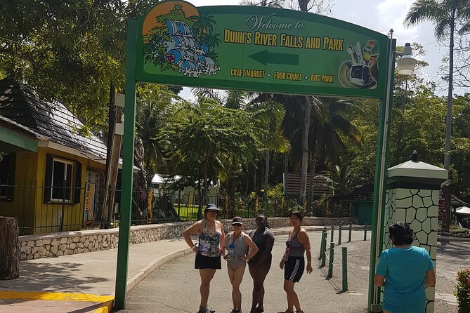 Horseback Riding Dunn's River Falls Adventure from Montego Bay - The beach and ocean section