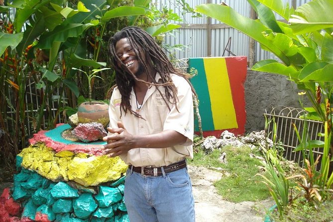 Jamaica Combo Tour: Dunn's River Falls and Bob Marley’s Nine Mile - Nine Mile and Bob Marley’s Jamaica