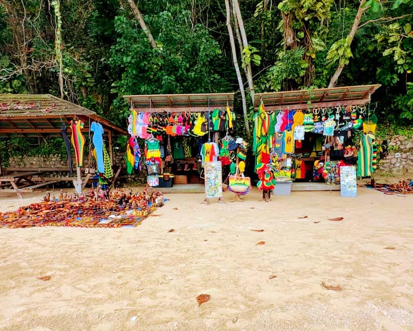 Jamaica Dunn's River Falls guided tour from Ocho Rios hotels - Guide or independent visit?