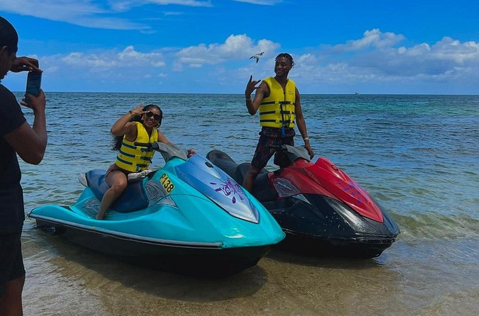 Jet Ski in Montego Bay - Who will enjoy this Montego Bay jet ski ride