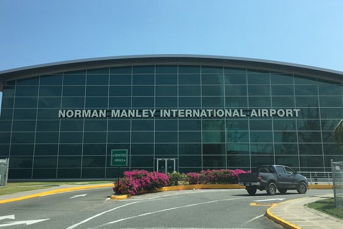 Kingston Airport Pick up/ Drop off (Norman Manley Int) - Key points to know before booking