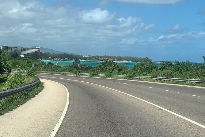 Kingston Airport Pick up/ Drop off (Norman Manley Int) - What this service does not include