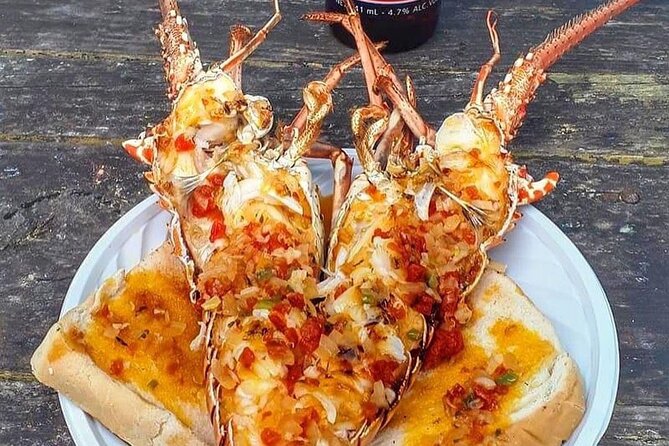 Lunch at Booby Cay Island in Negril - Key points about the Booby Cay Island lunch tour
