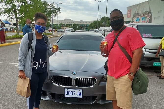 Luxury Transfer: Montego Bay Airport - Negril & Ocho Rios Resorts - Champagne, rum punch, and a Jamaican welcome