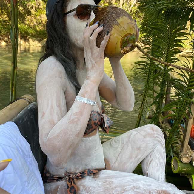 Marijuana Farm, Bamboo Rafting and Doctors Cave Beach Tour - How the Private Format Changes the Day