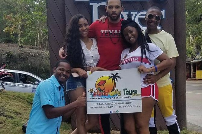 Martha Brae and Dunn’s River Falls Day Tour - Key points at a glance