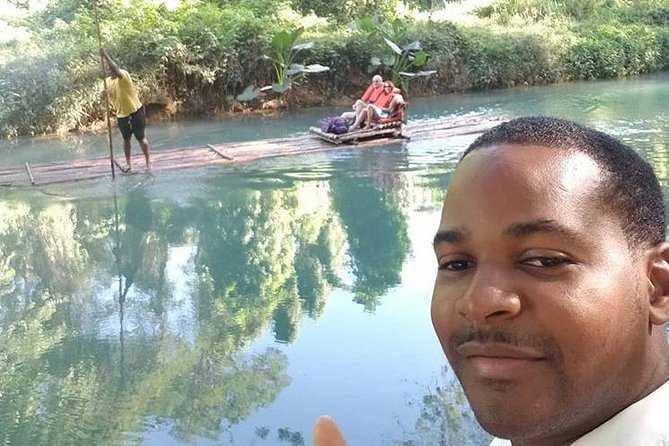 Martha Brae and Dunn’s River Falls Day Tour - Martha Brae: a calm start on the river