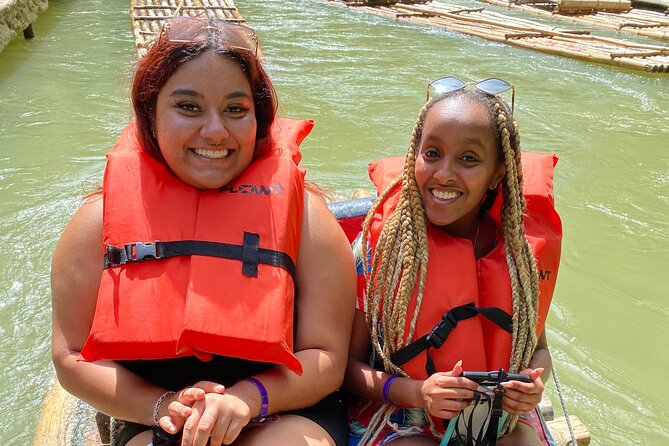 Martha Brae Bamboo Rafting From Montego Bay Resorts - Boarding the 30-Foot Bamboo Raft