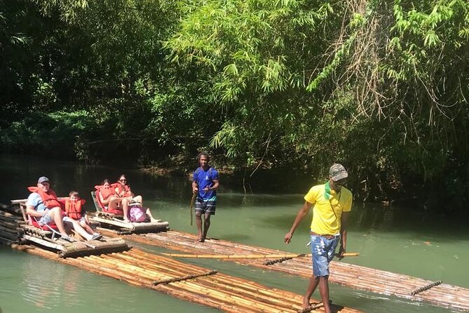 Martha Brae Rafting Ocho Rios, Runaway Bay, Falmouth&Montego Bay - Reaching the Martha Brae from Ocho Rios or Runaway Bay