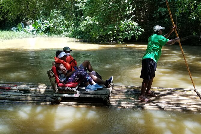 Martha Brae Rafting Ocho Rios, Runaway Bay, Falmouth&Montego Bay - The 75-minute bamboo raft ride