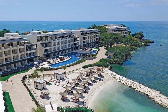Montego Bay Airport Private Taxi to Royalton Negril - Roundtrip planning needs extra attention