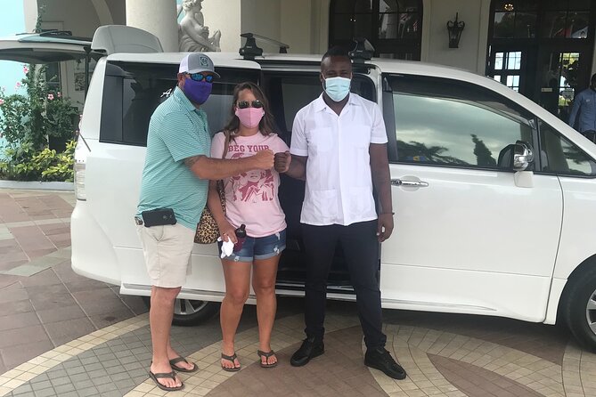 Montego Bay Airport Taxi to Grand Palladium & Spa - Meeting your driver in passenger arrivals