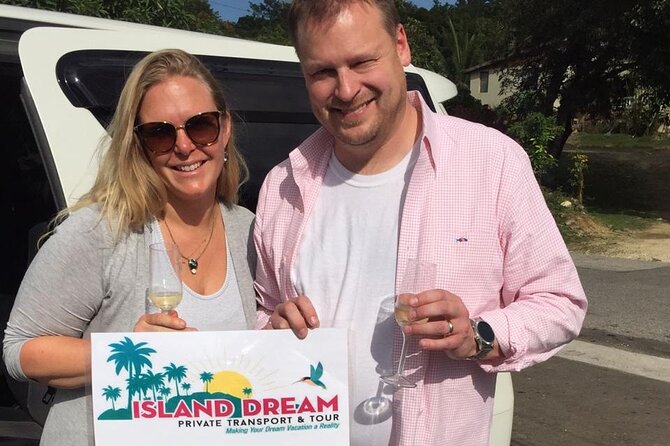 Montego Bay Airport Taxi to Royalton Blue Waters and White Sands - What the ride includes for your first taste of Jamaica