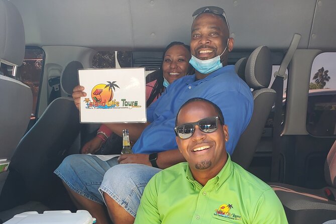 Montego Bay Airport Transfer to Hotels in Ochi Rios - The Drive From Montego Bay to Ocho Rios