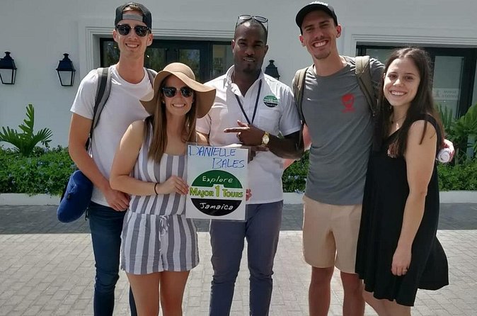 Montego Bay Airport Transfer to Ocean Eden Bay and Coral Spring - Who will get the most from this transfer?