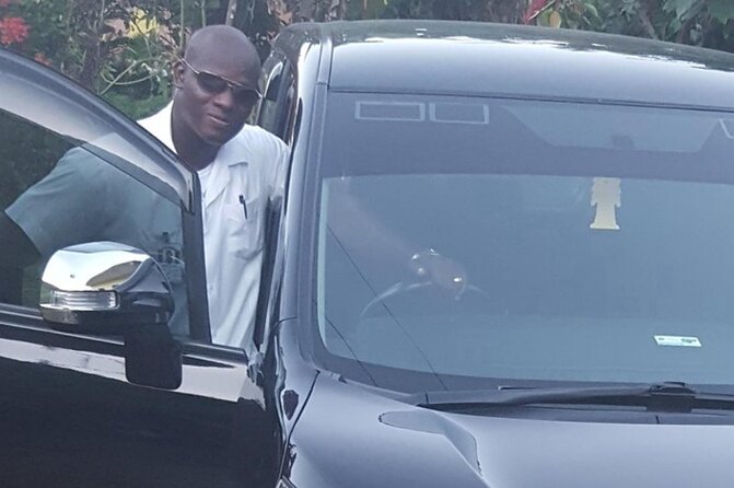 Montego Bay Airport Transfer to Ocho Rios and Runnaway Bay Hotels(Private) - Meeting your driver at Sangster International Airport