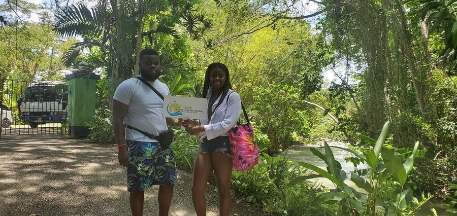 Montego Bay: Bamboo Raft Cruise on the Great River - The limestone foot and leg scrub