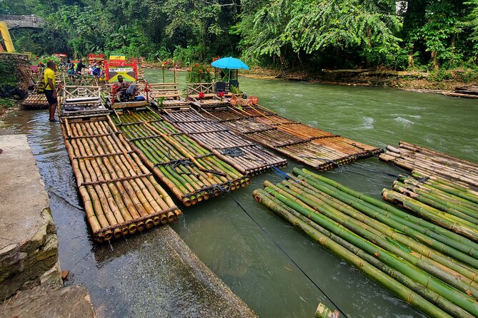 Montego Bay Bamboo Rafting & limestone Massage Private Transfer. - Arriving at Lethe River Bamboo Rafting