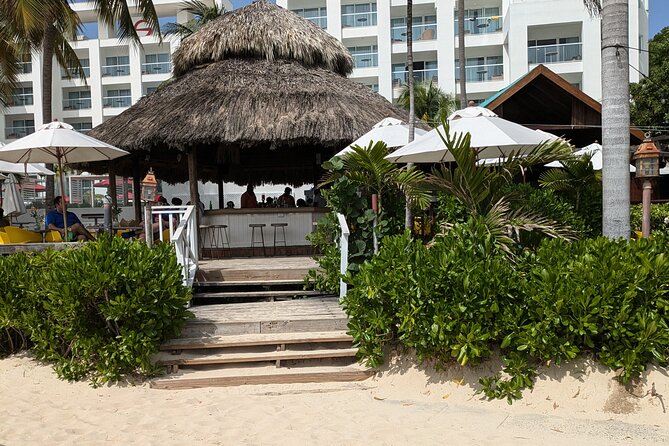 Montego Bay Beach Break and Highlight - Montego Bay Cultural Center: 45 minutes of local context